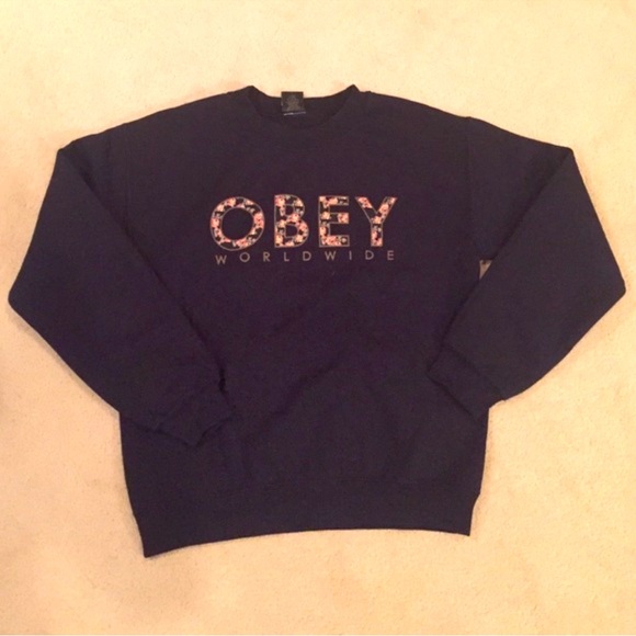 Obey Tops - OBEY CREWNECK SWEATSHIRT floral M